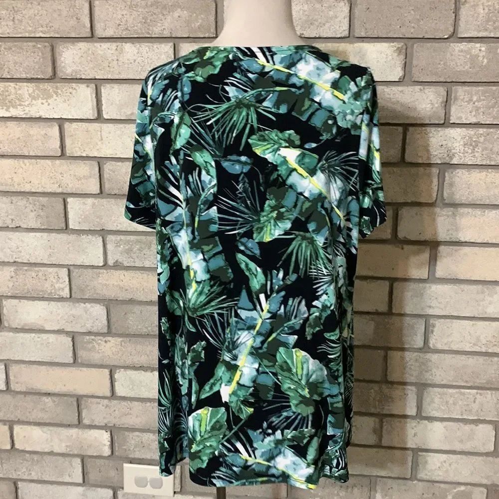 3for$20 blouse medium  - Picture 3 of 4